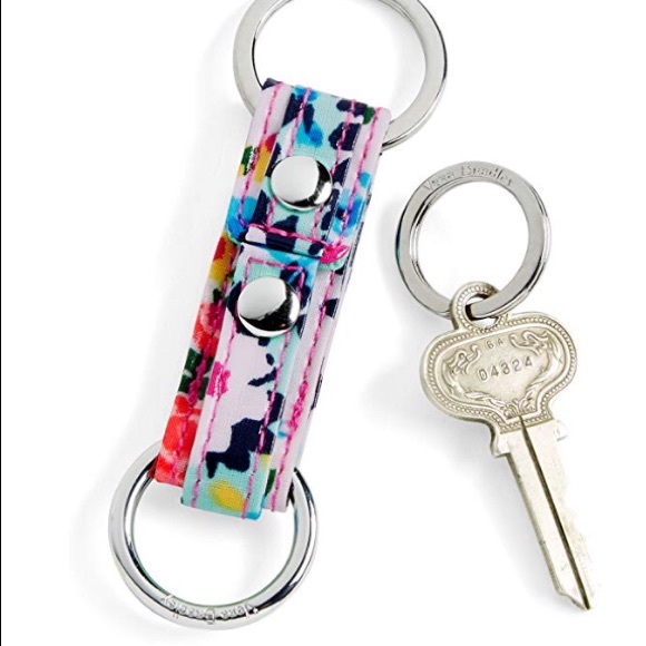 Vera Bradley Handbags - NWT Vera Bradley Iconic Three Times A Keychain